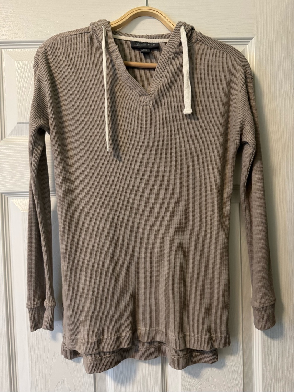 Free Fly Apparel Women’s Lightweight Bamboo Waffle Hoodie Sweater - Taupe XS